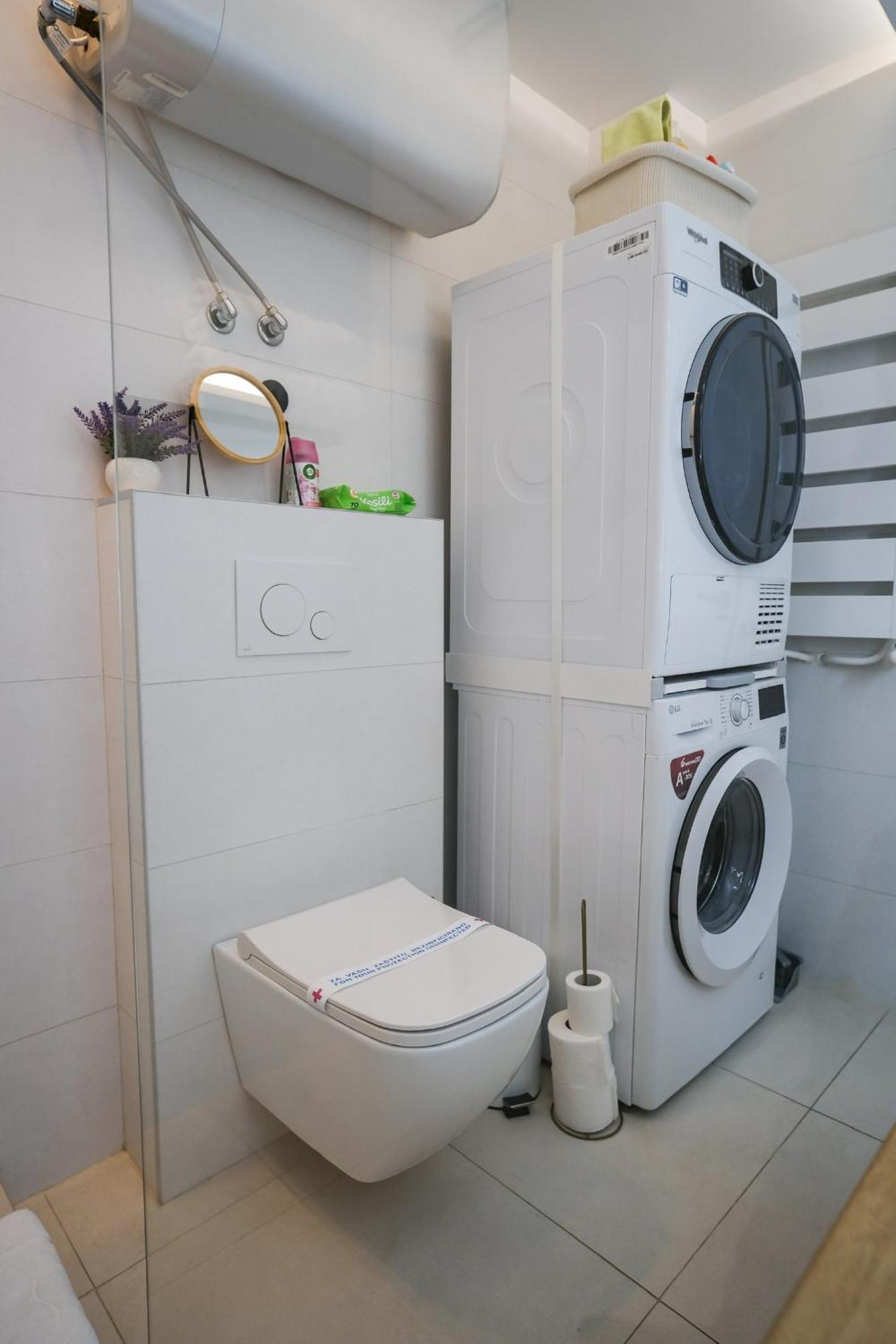 Apartment In Nis, Center! Brand-New ภายนอก รูปภาพ
