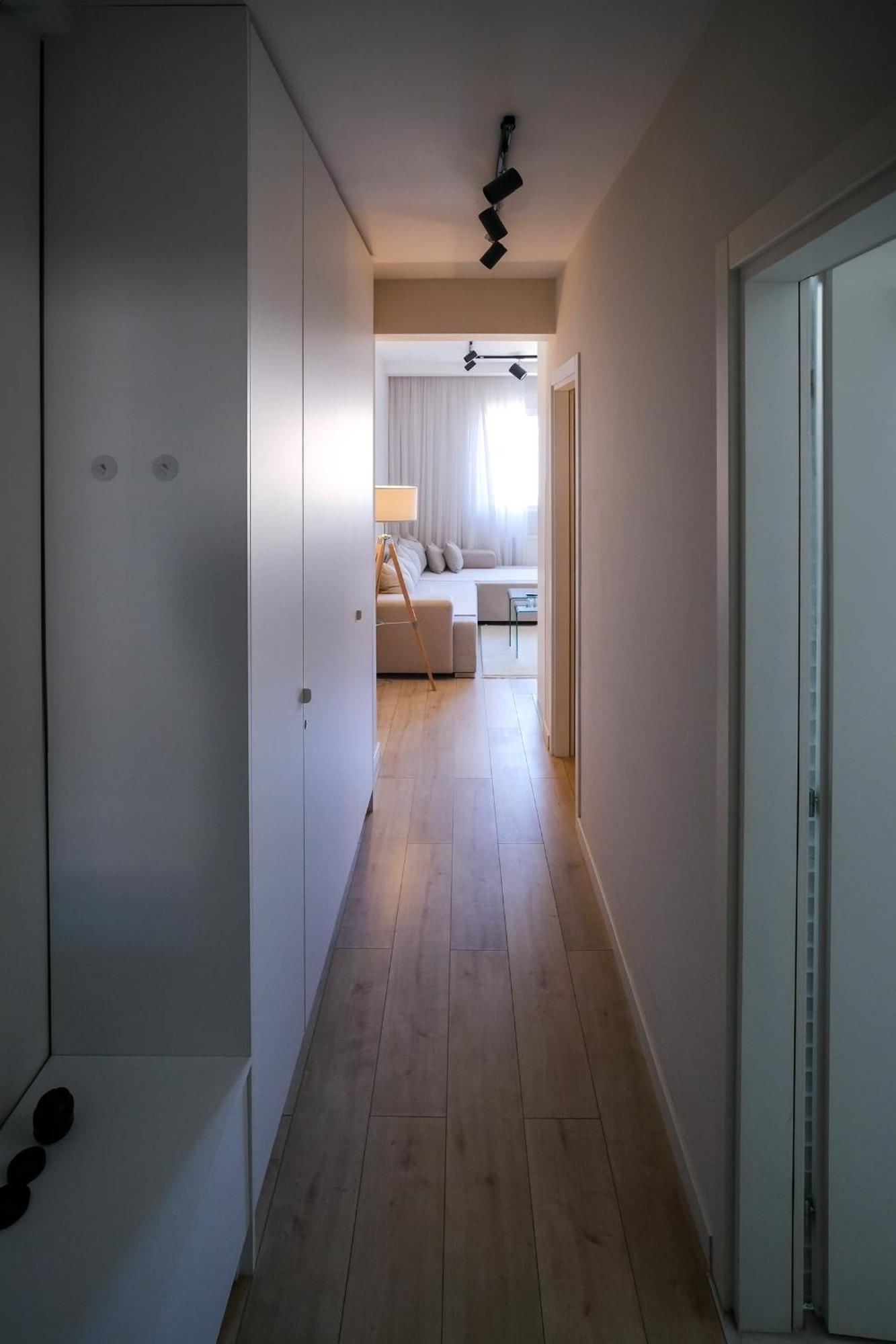 Apartment In Nis, Center! Brand-New ภายนอก รูปภาพ